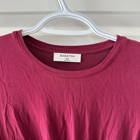 Aritzia Babaton Maroon Twist Front Asymmetrical Hem Top Size XXS Women’s - Picture 4 of 6